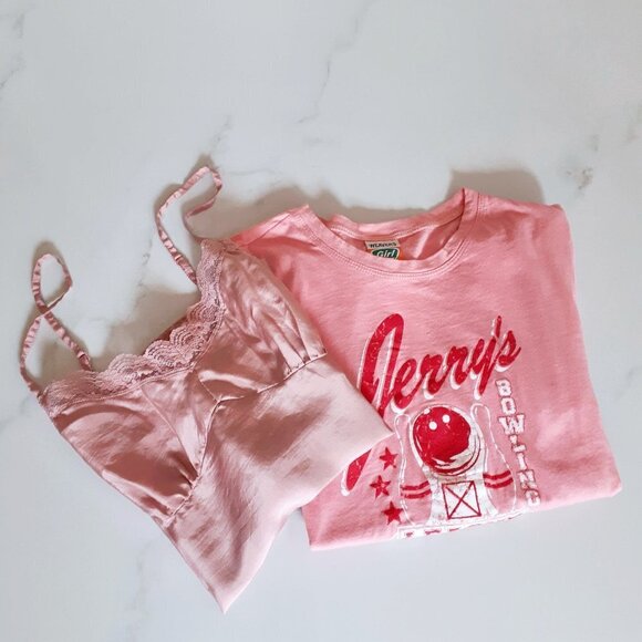 "Pink Lovers!" Bundle x2 - Old Navy silk camisole & Weavers Girl graphic t-shirt - Picture 1 of 8